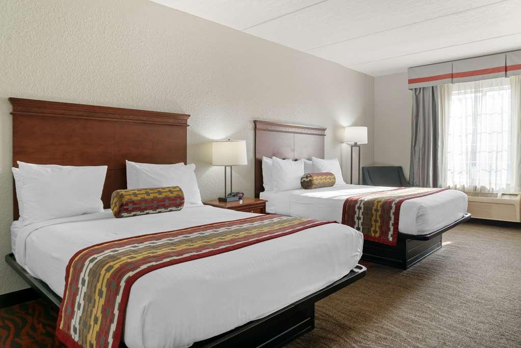 Best Western Executive Inn & Suites Grand Rapids Værelse billede