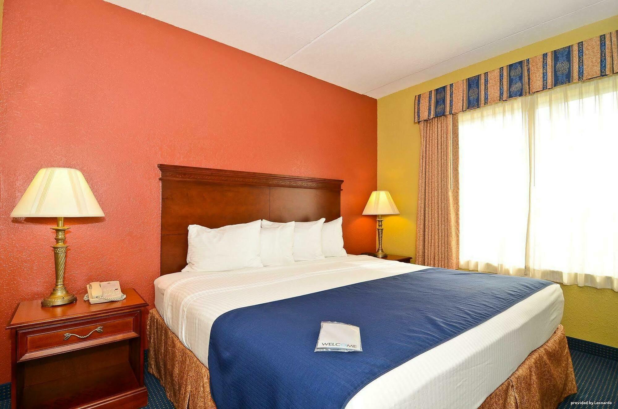 Best Western Executive Inn & Suites Grand Rapids Eksteriør billede